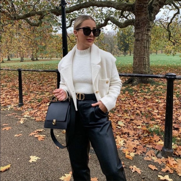 Zara Cream Wool Blend Texture Weave Gold Metallic Button Detail Crop Blazer - Picture 6 of 16